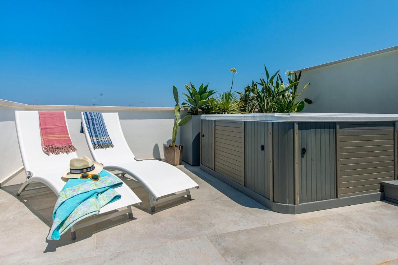 Belvedere & Pool - Housea *