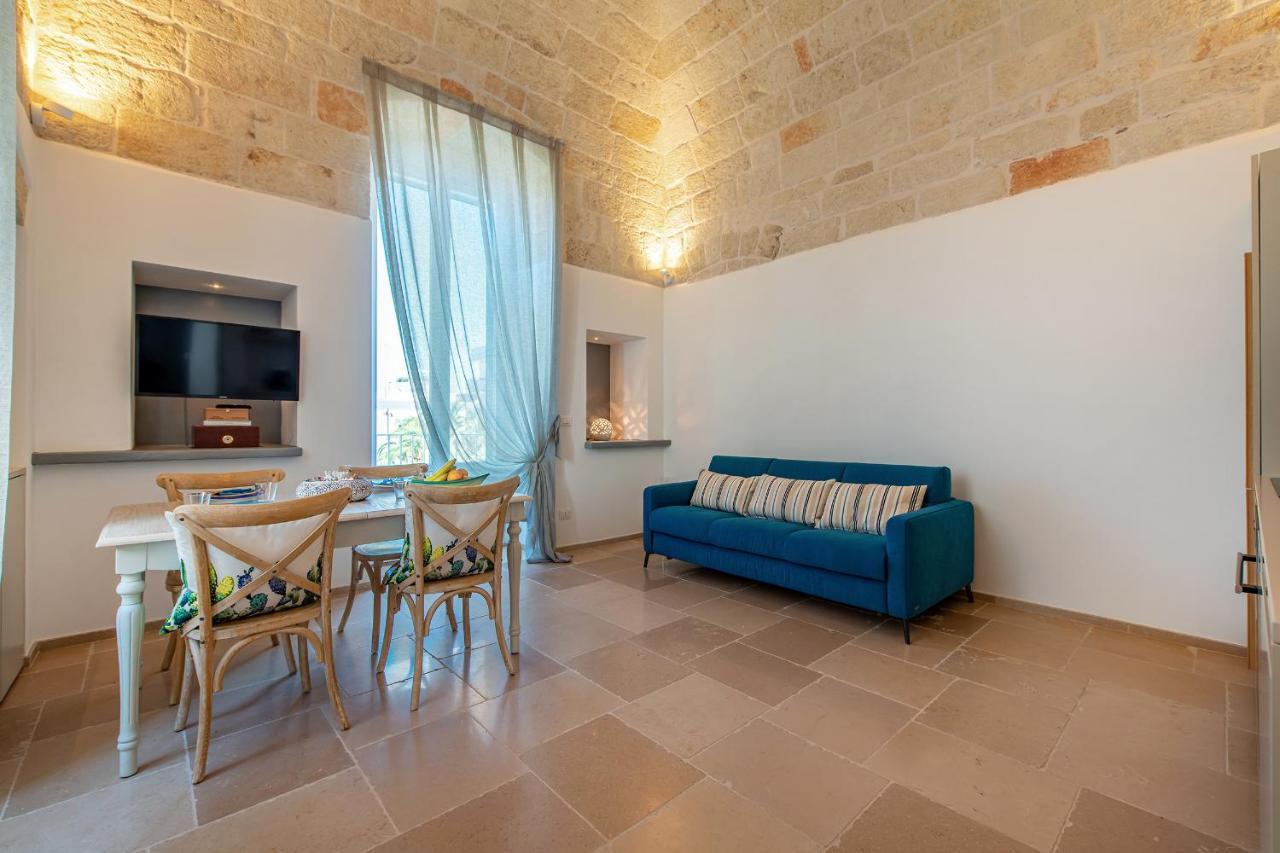 Apartment Belvedere & Pool - Housea